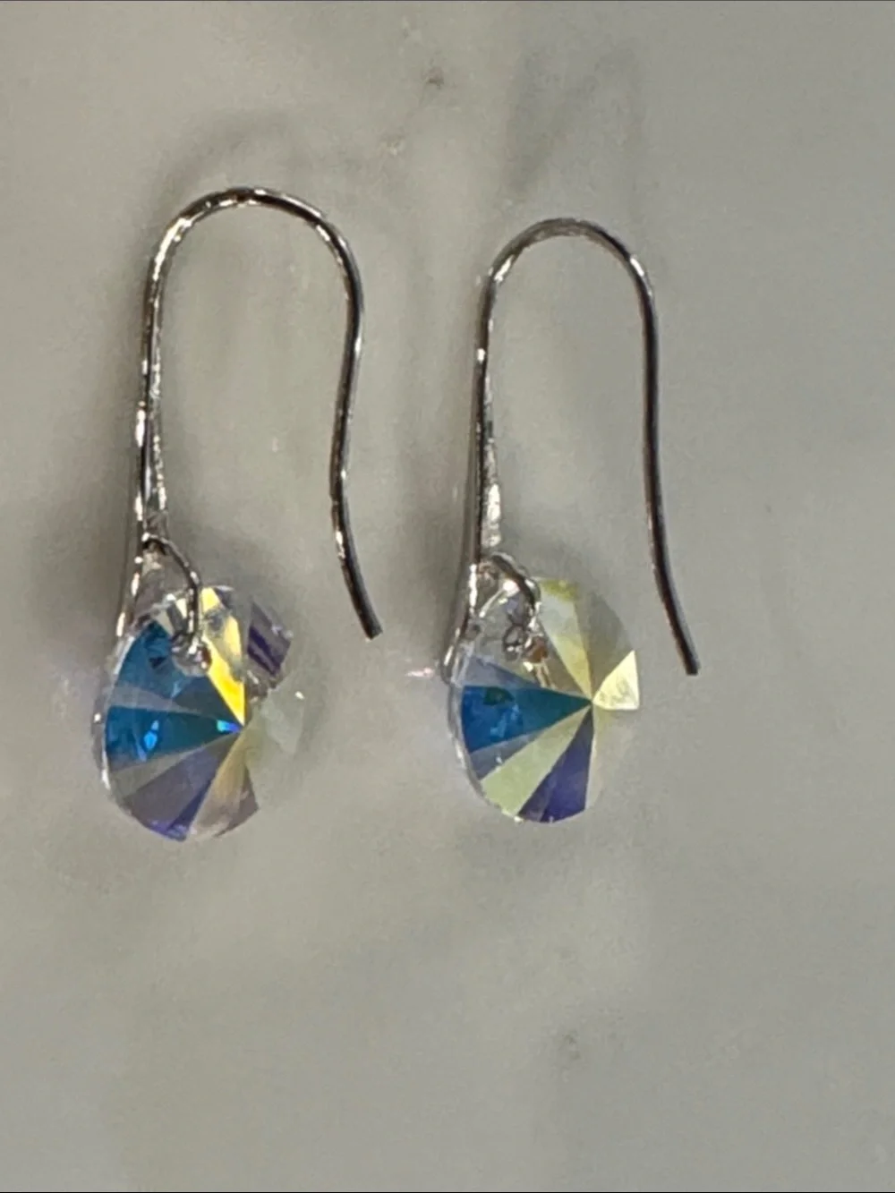 NWOT Swarovski Iridescent Crystal Drop Earrings with Silver Hooks